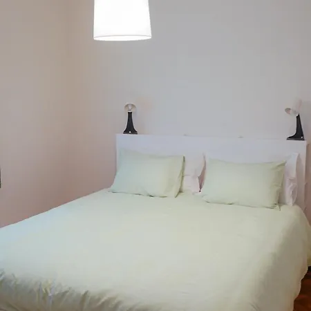 Centre Cozy Апартаменты *